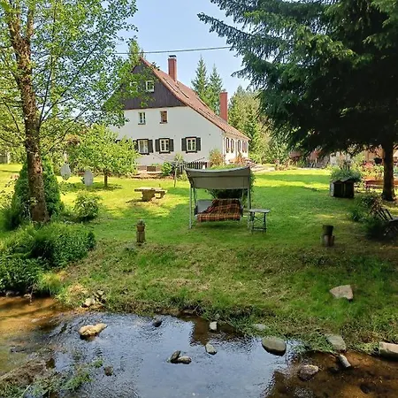 Bed & Breakfast Lusatia Farm *