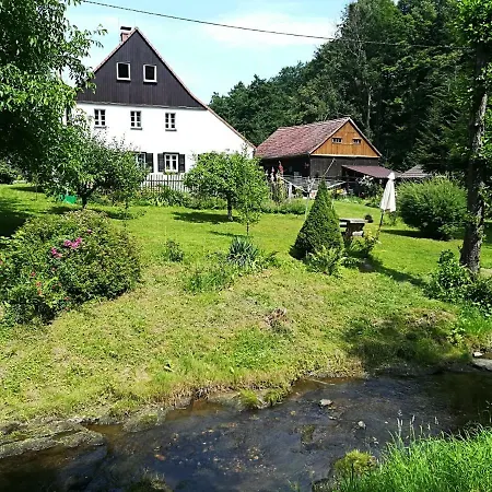 住宿加早餐酒店 Lusatia Farm
