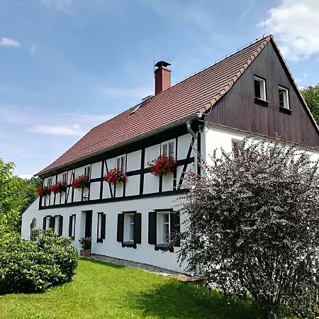 Bed & Breakfast Lusatia Farm Leśna
