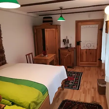 Lusatia Farm Bed & Breakfast *