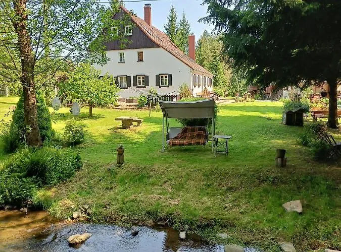 Oda ve Kahvaltı Lusatia Farm 3*